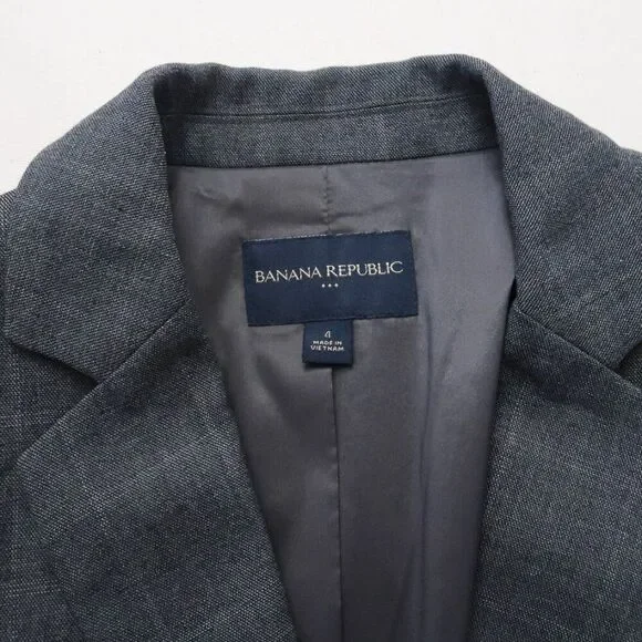 Banana Republic Blazer in size 4 - Picture 7 of 11